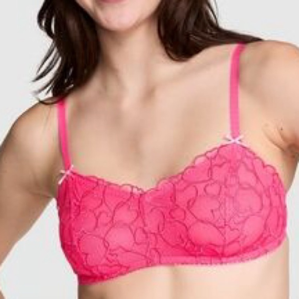 Victoria’s Secret Pink Heart Bra Valentine’s Day